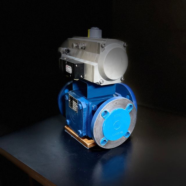 AEW 3-way ball valve with pneumatic actuator